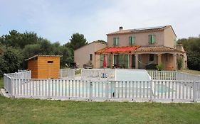 Mas Dou L'Estele Chambre D'Hotes